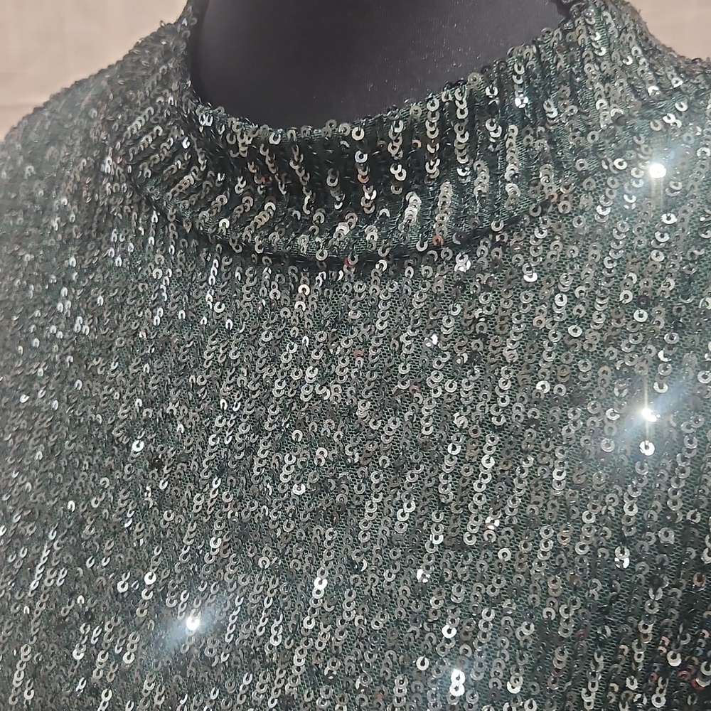 Calvin Klein Emerald Green Sequined Short-Sleeve Mock Neck Top size L - Picture 5 of 6